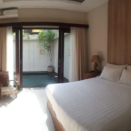 Villa Reisya Nusa Dua  Exterior photo